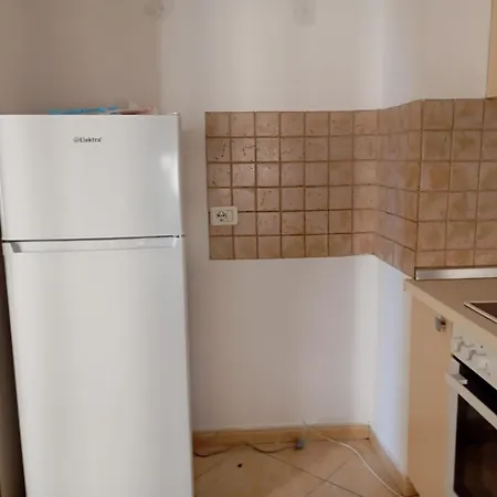 Royal 3 Opposite Nalu Bar