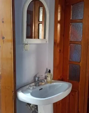 Royal 3 Opposite Nalu Bar